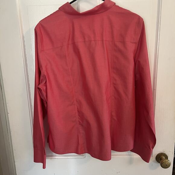 TravelSmith Women's Long Sleeve Pink Button-up Shirt 18 P Classic Preppy Capsule - Picture 4 of 11